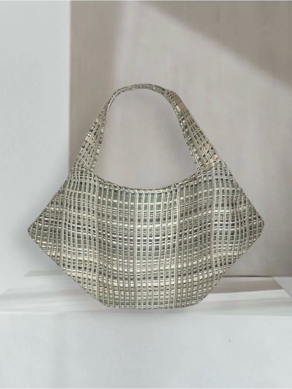 Zuree Hand Bag Soft Green